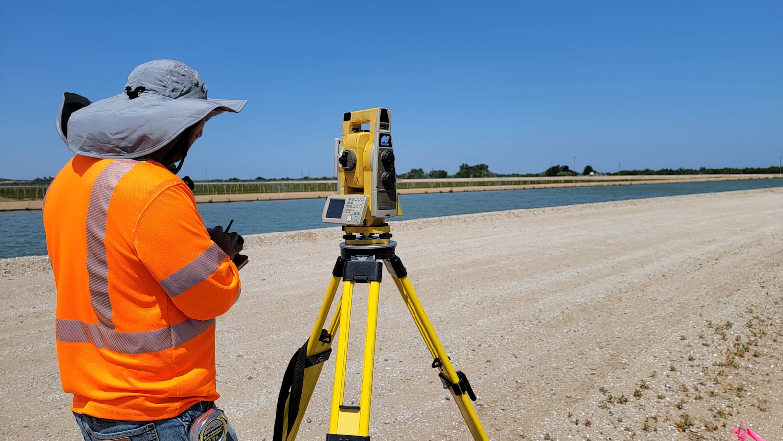 Laser Levels & Scanners