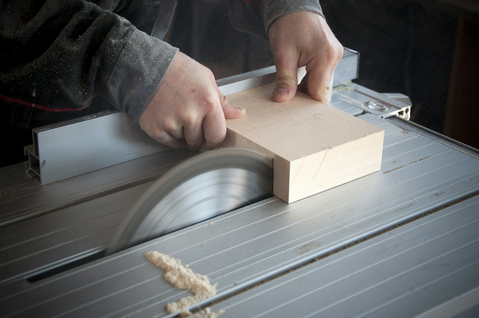Tile & Block Saws